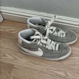 Women’s Nike Blazer High Tops. Gray perforated. Size 7